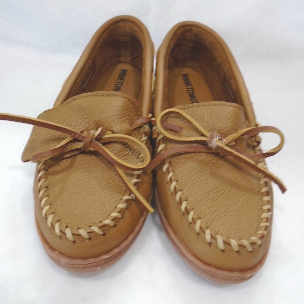 new MINNETONKA Moosehide Classic Mocassins Natural - never worn/no box - Picture 6 of 6